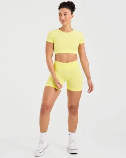 Adapt Seamless Crop Top