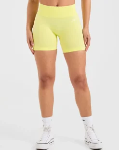 Adapt Seamless Shorts