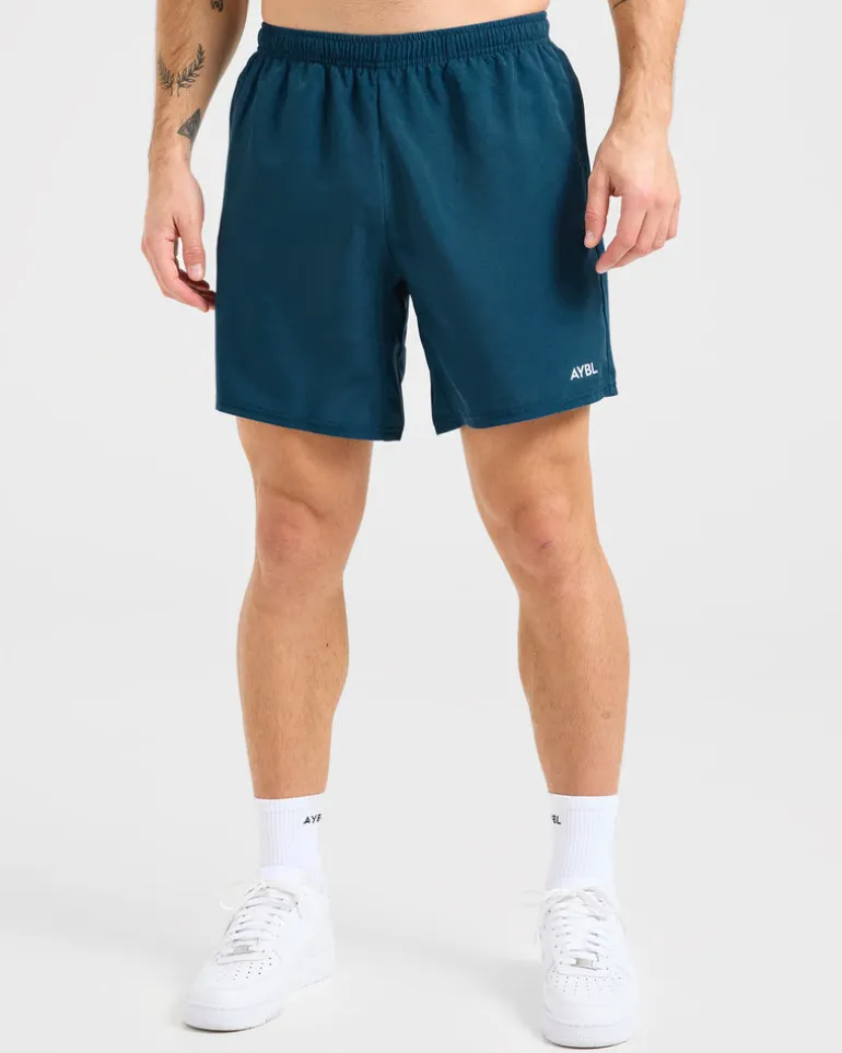 Core 7" Shorts