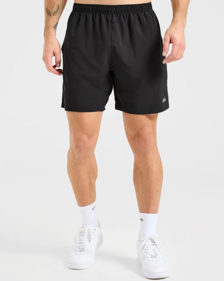 Core 7" Shorts