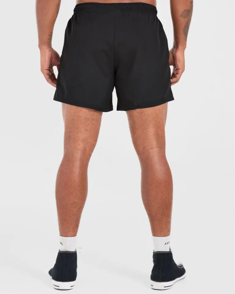 Core 5" Shorts