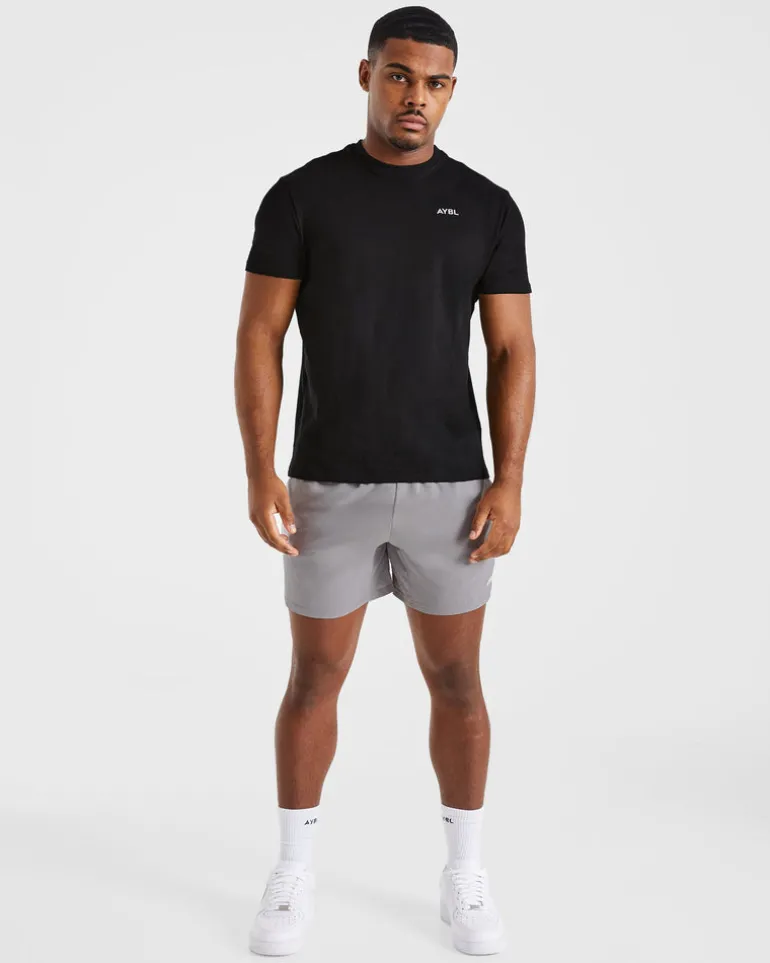 Core 5" Shorts