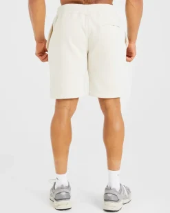 Essential 7" Shorts