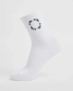 Everyday Embroidered Crew Socks (3 Pack)