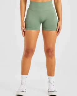 Power Seamless Shorts
